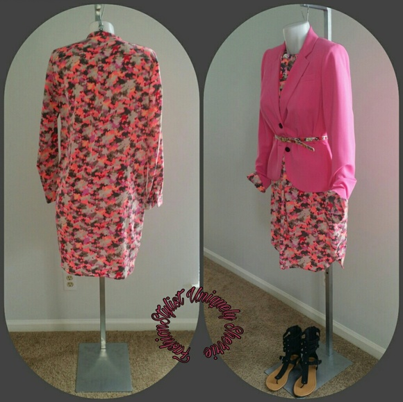Oversize Gap Print Dress - Picture 4 of 8